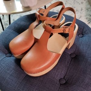 Swedish Hasbeen Lotta Clog Tan